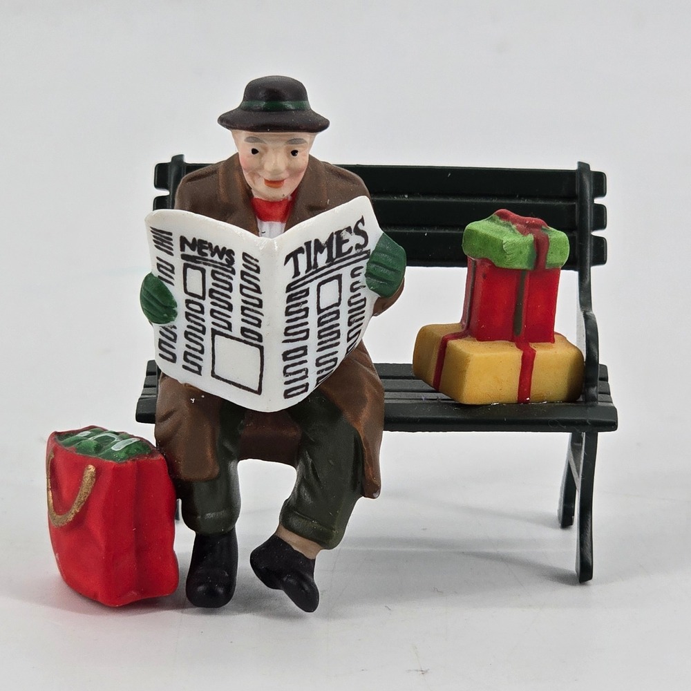 Dept 56 Rest Ye Merry Gentleman Figurine Heritage Village Collection‎ 5540-9  *